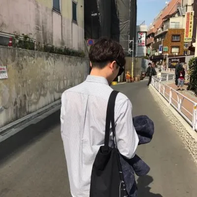 男生低调成熟的微信头像霸气大全第1张