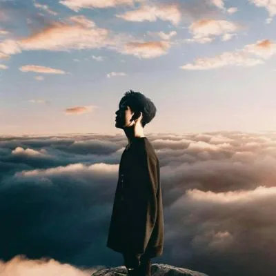 超帅显成熟的男生微信头像大全第1张