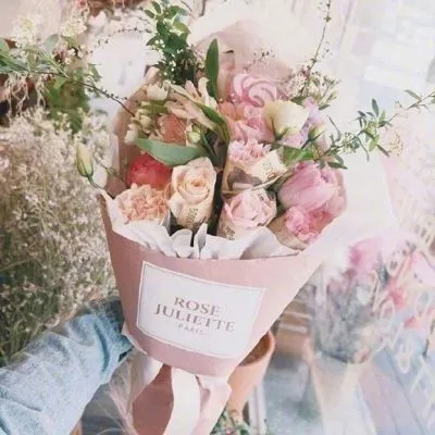 微信头像风景花朵淡雅图片第1张