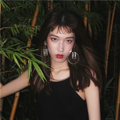 微信头像性感霸气美女头像高冷第1张