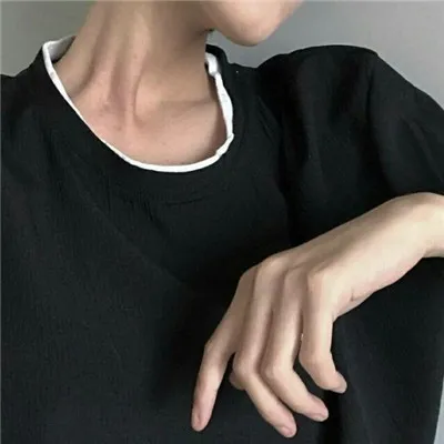 微信头像男生身体部位不露脸第1张