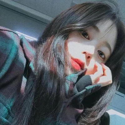 微信美女头像气质好看图片大全第1张