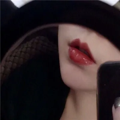 女生微信头像性感诱人的第1张