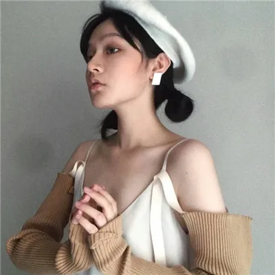 气质长发性感美女头像伤感第1张