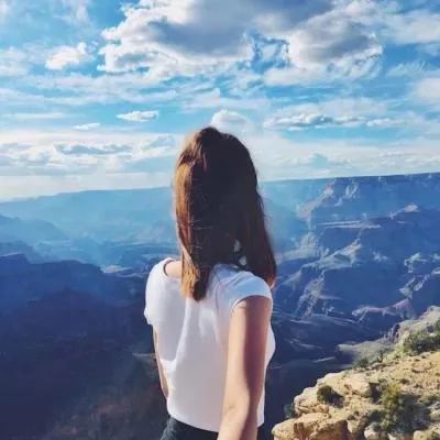 高清微信背影头像女生唯美好看第1张