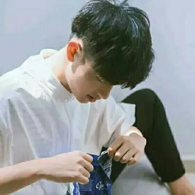 有个性酷一点的男生微信头像最新第1张