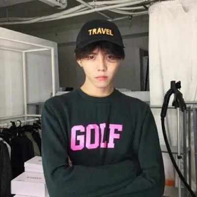 微信帅哥头像成熟霸气高清图片第1张