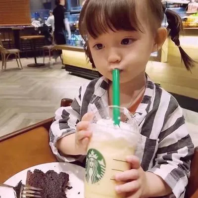 微信小女孩头像可爱活泼高清第1张