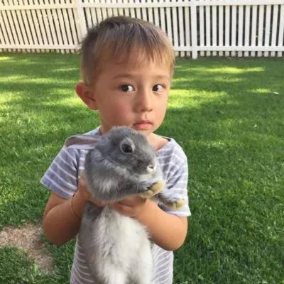 可爱搞怪萌娃头像微信帅气小男孩第1张