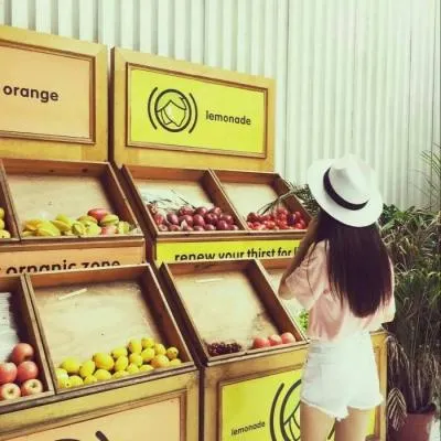 女生专属微信背影头像唯美好看第1张