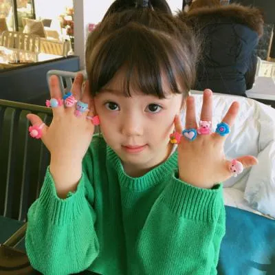 漂亮的可爱小萝莉微信头像女生第1张