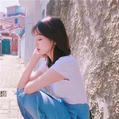 可爱有意境青春梦女生微信头像精选第1张