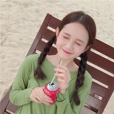 最火微信头像女生唯美第1张