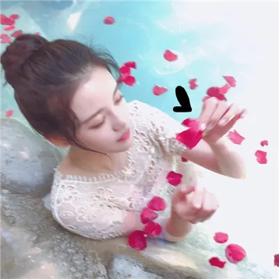 微信唯美女生头像特别有仙气第1张