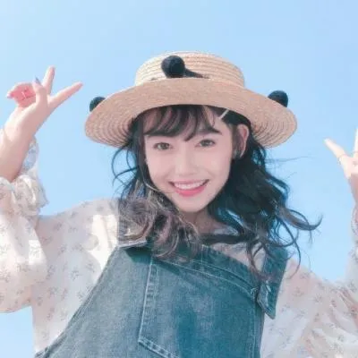 好看的森系小清新女生微信头像第1张