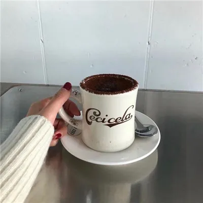 ins风微博微信头像更新第1张