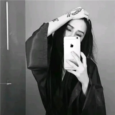 微信黑白霸气头像个性简约第1张