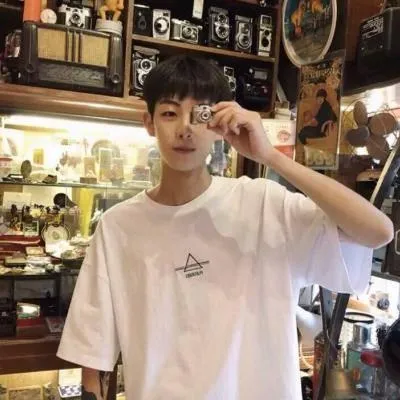 简单帅气的男生微信头像最新第1张