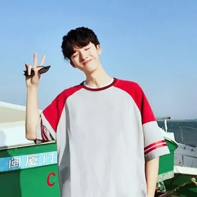 超帅超酷超有范的微信帅哥头像第1张