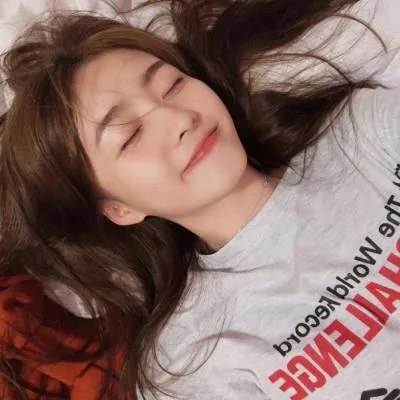 一人一张微信闺蜜头像好看的第1张