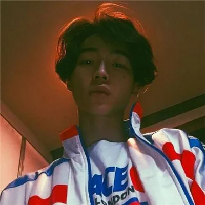 最火微信头像潮男图片第1张