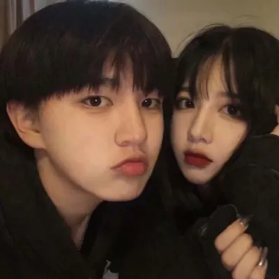 微信情侣头像霸气好看2020第1张