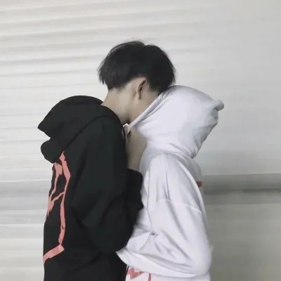 2020微信情侣头像青春个性第1张