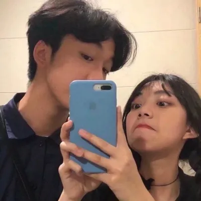 2020微信情侣头像大全一人一张第1张