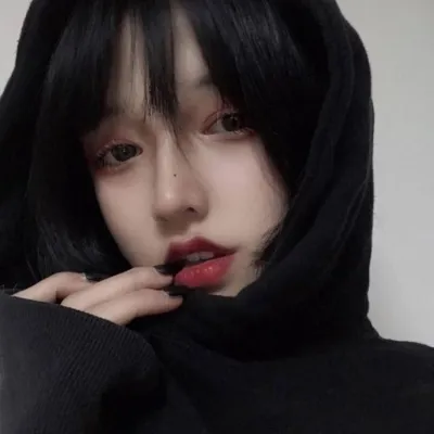 微信女生伤感头像很丧第1张