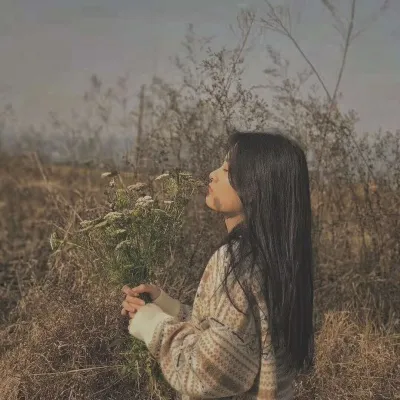 2020女生微信头像唯美有意境第1张