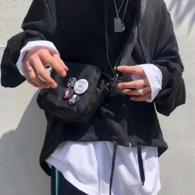 微信男生头像帅气高冷范第1张