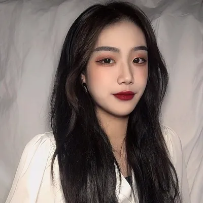 微信女生头像高冷气质有范第1张