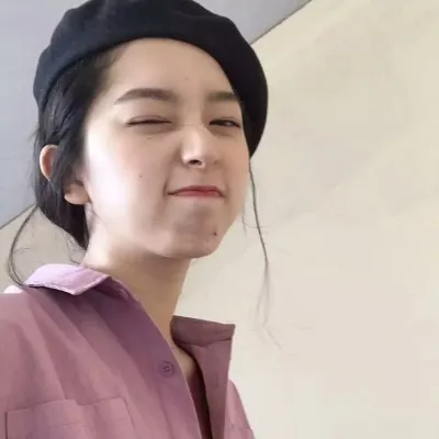 微信女生头像真实生活照第1张