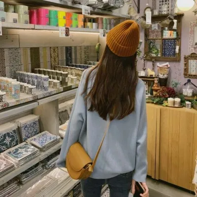 微信背影头像女生唯美清新第1张