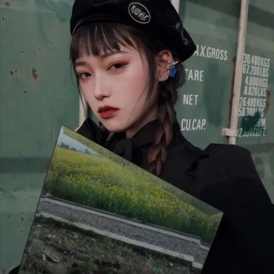 微信优质的女生头像成熟吸引人第1张