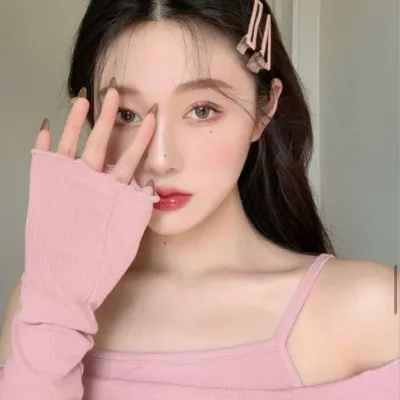 最新唯美成熟精致微信头像第1张