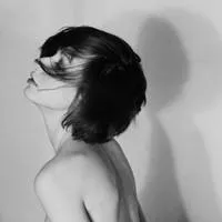 黑白伤感男生女生头像第1张