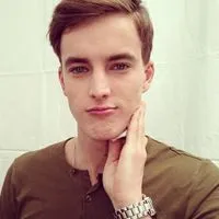 伤感欧美五一男生qq头像大全第1张