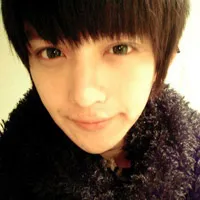 长相秀气的可爱男生qq头像第1张