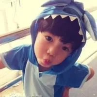 可爱萌男叶子宇头像第1张