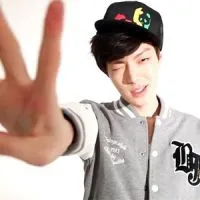 最新安宰贤头像第1张