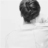 黑白个性男生qq头像第1张