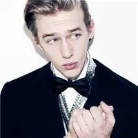 欧美性感男生qq个性头像第1张