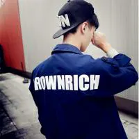 男生背影头像帅气第1张