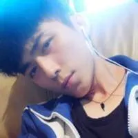 帅气嫩嫩的男生qq个性头像第1张