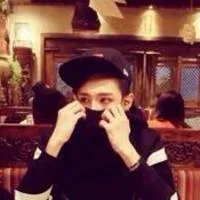 超拽个性男生霸气头像图片第1张