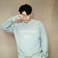 陌陌男生高清qq头像最新版第1张