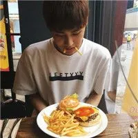 qq空间头像男生帅气拽今日最新第1张