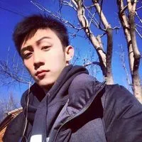 潮男黄景瑜qq帅气头像第1张