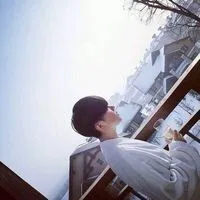 阳光系帅气男生扣扣头像第1张